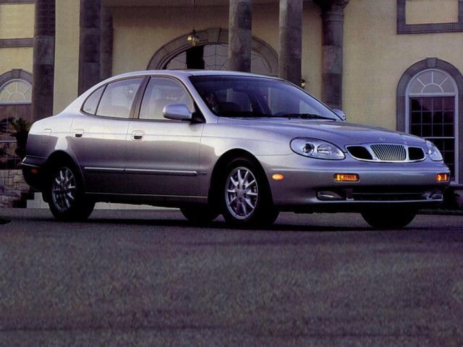  Daewoo Leganza 1998 года  (US) (фото 4 из 5)